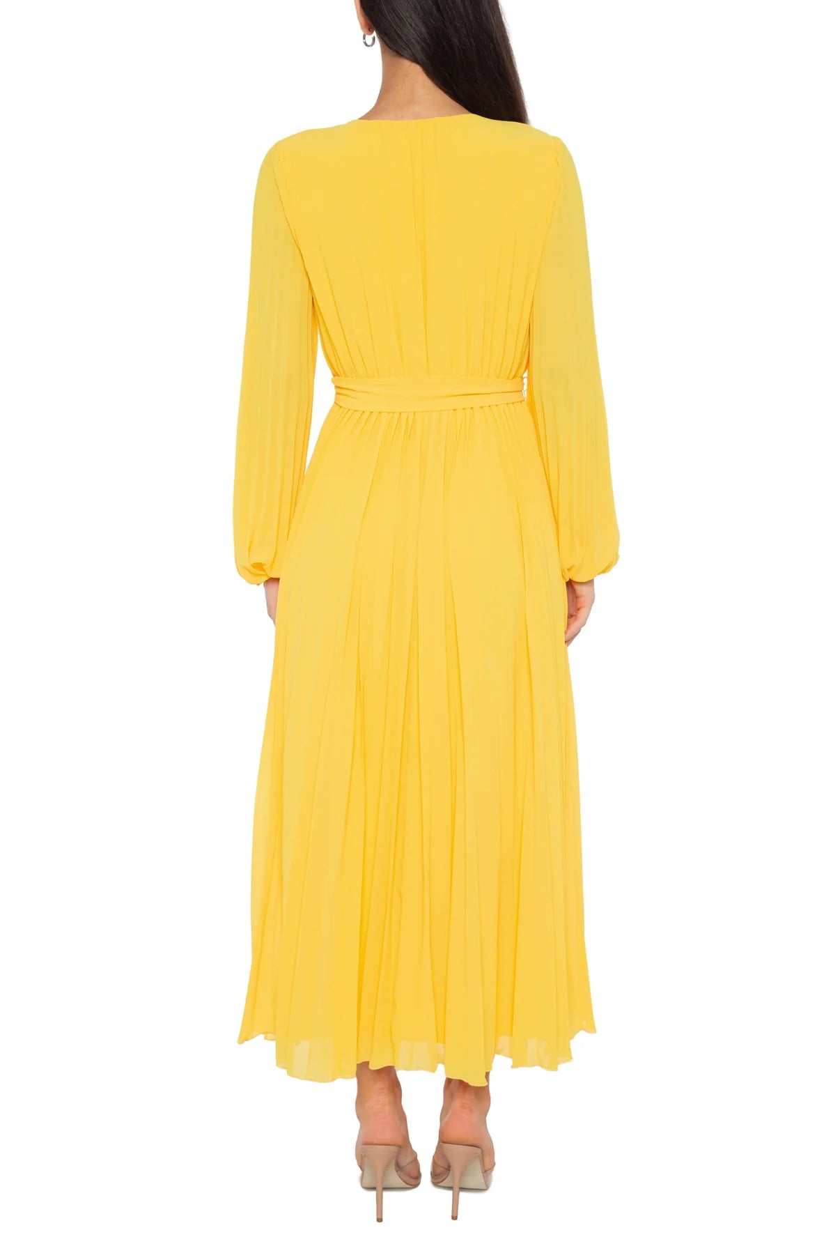 Keyhole Neckline Empire Waist with Tie Pleated Skirt Maxi Dress