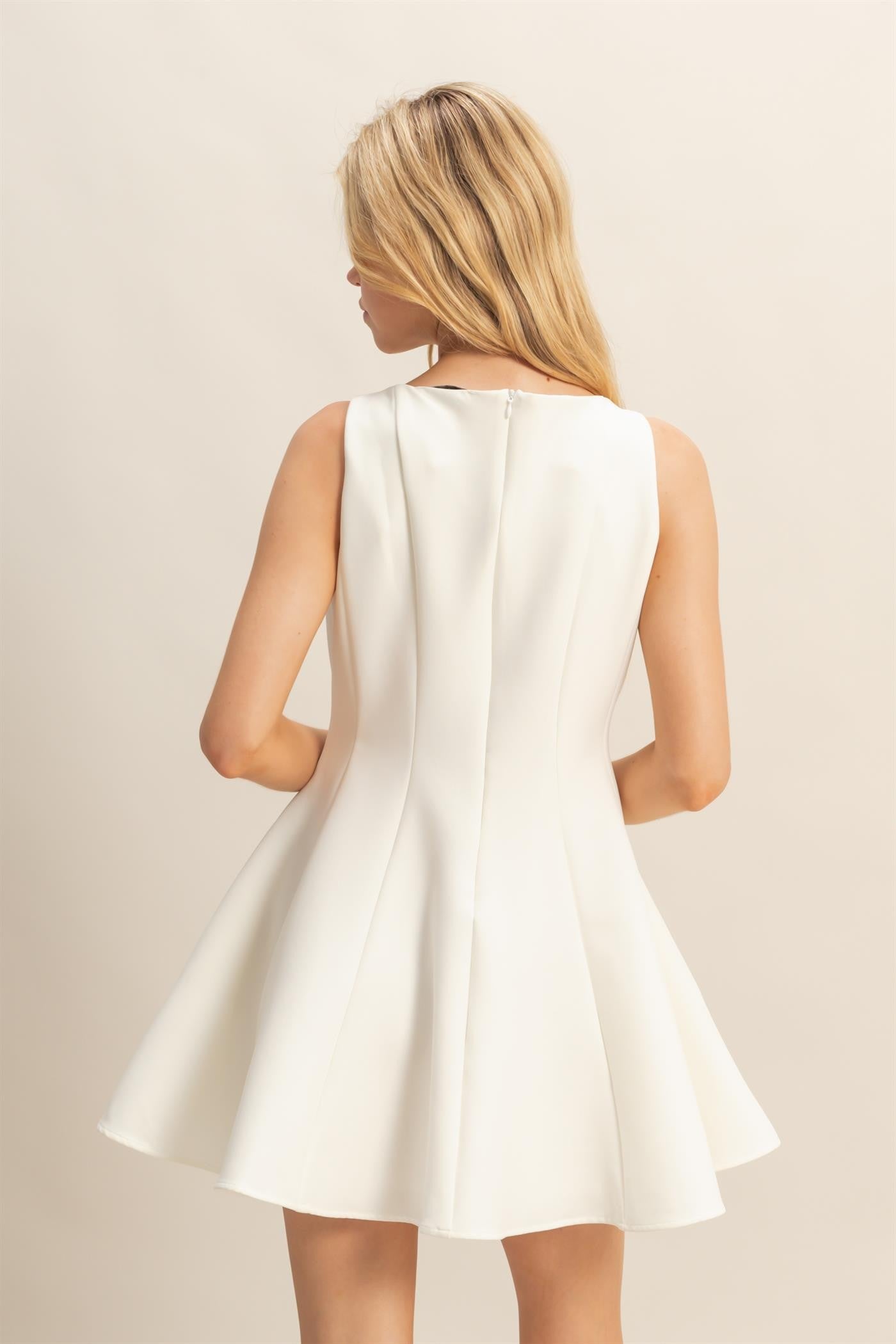 Sleeveless Flared Hemline Classic Dress