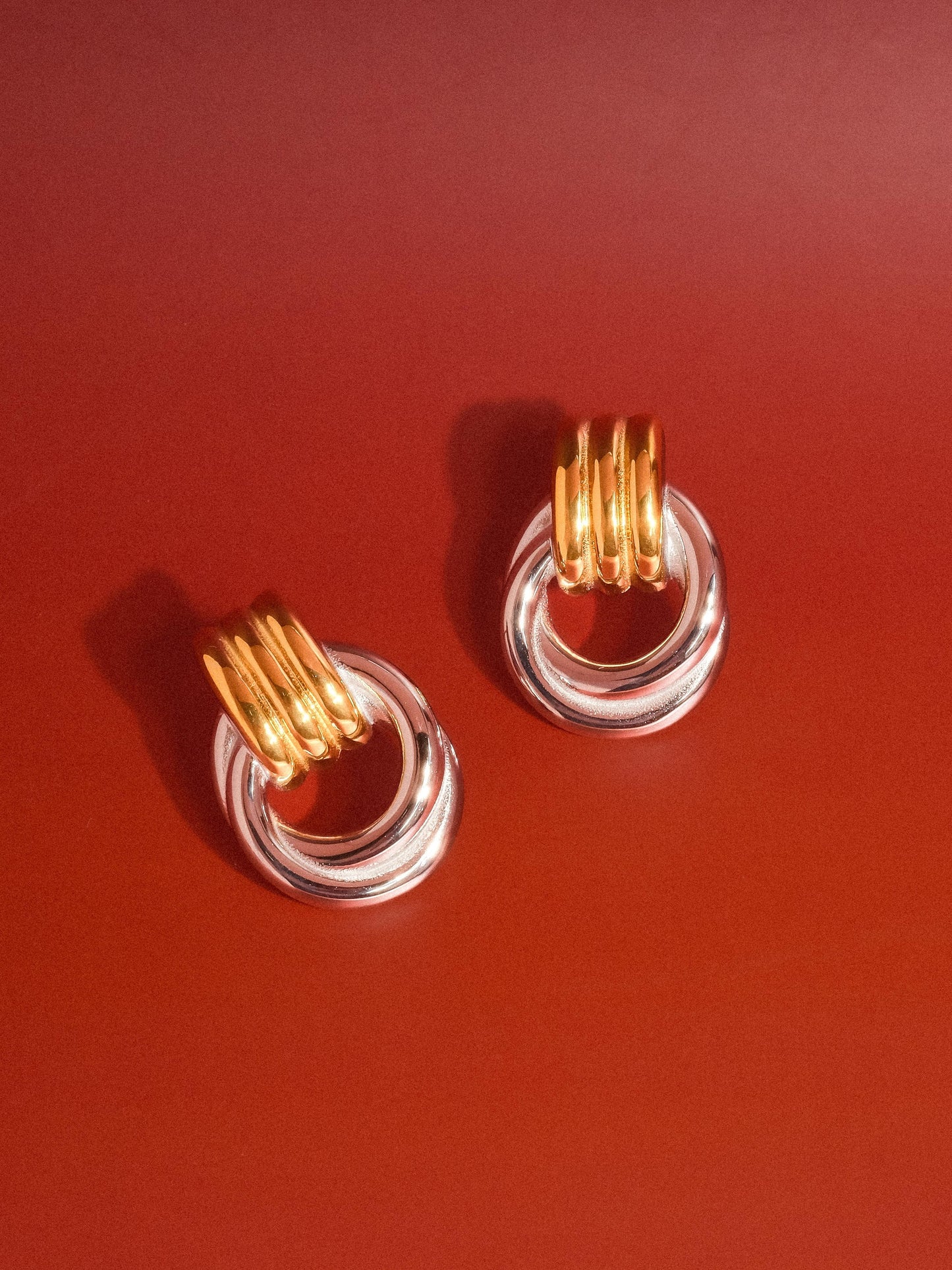 18K Gold Non-Tarnish Classic Hoop Earring