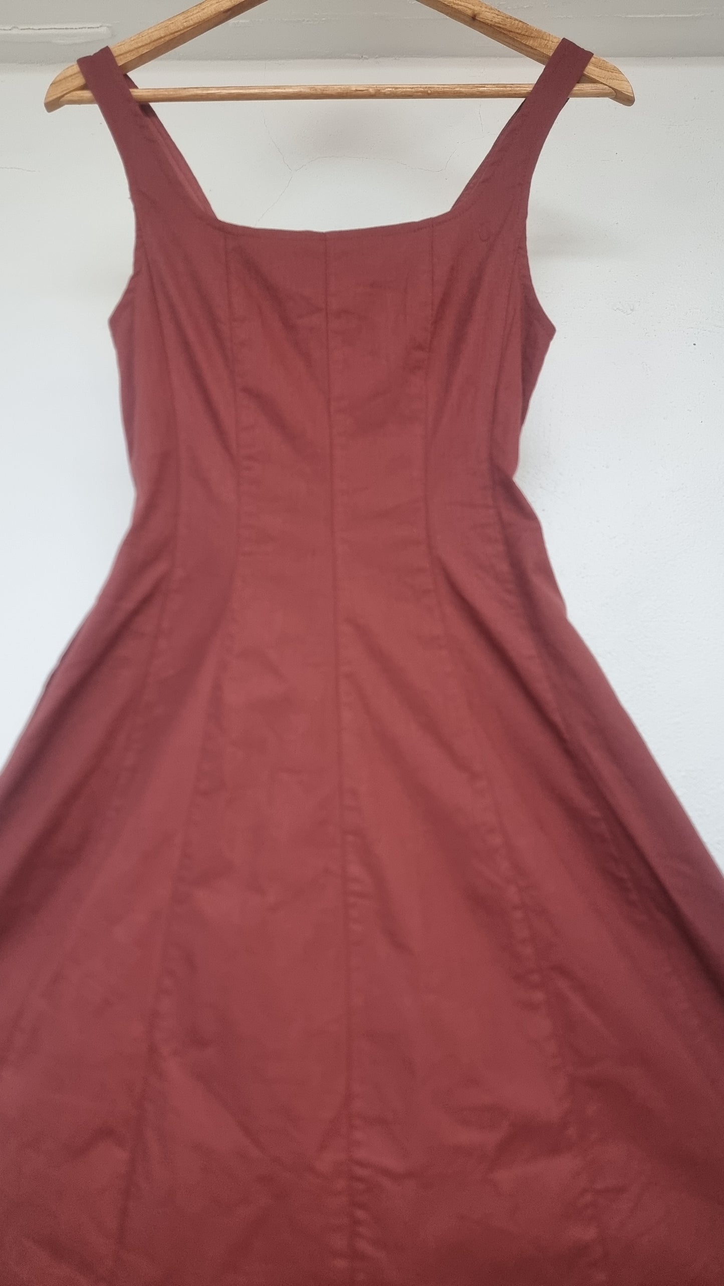 Rust Red Sleeveless Midi Dress